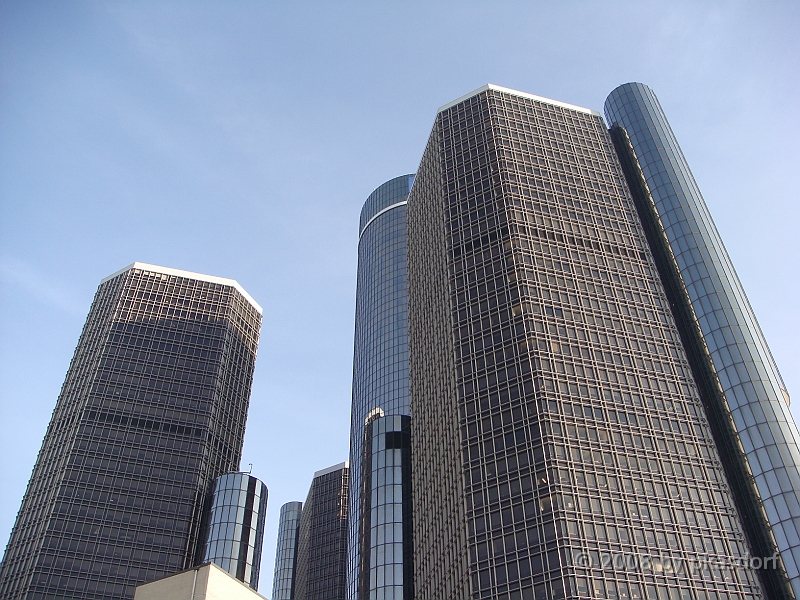 045 Detroit Scenes [2008 Nov 27].JPG - Scenes from Detroit during the Turkey Trot on Thanksgiving Day.